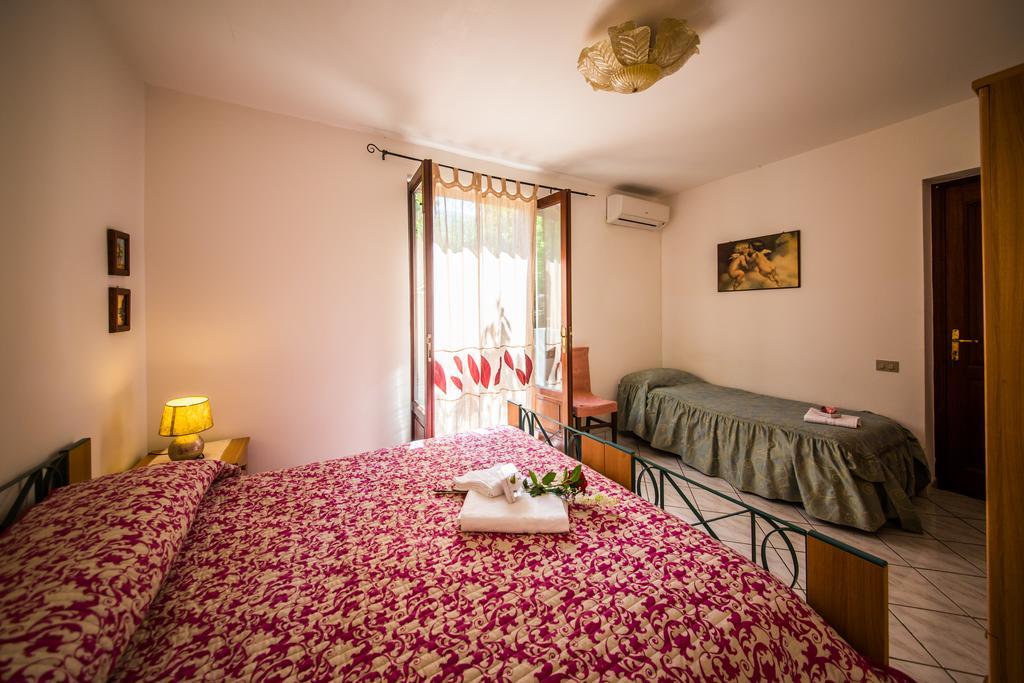 Casa Papiro Bed & Breakfast Lipari  Exterior photo