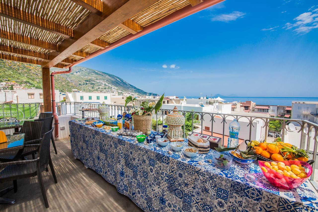 Casa Papiro Bed & Breakfast Lipari  Exterior photo